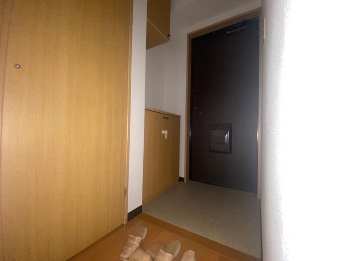 物件内観写真19　(玄関)