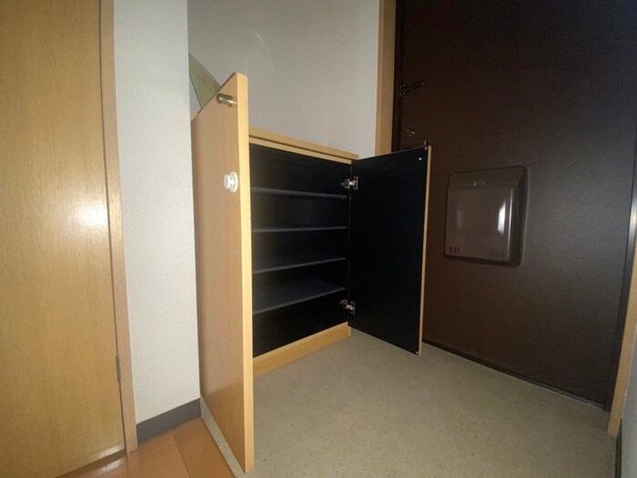 物件内観写真20　(靴箱)