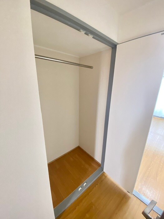 物件内観写真9　(収納)