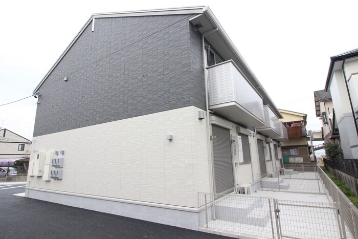 物件外観写真2　(外観写真)