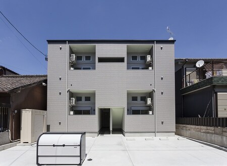 ＲＥＦＩＮＥＤ　ＴＡＳＴＥ三吉外観写真