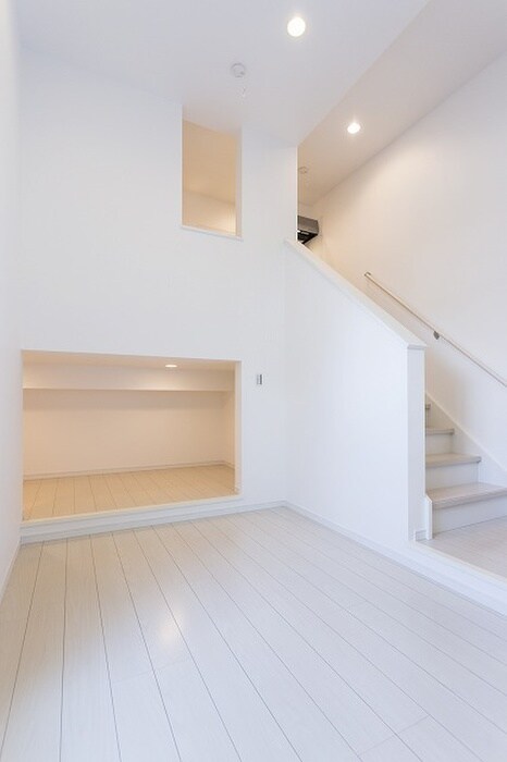 物件内観写真3　(居室)