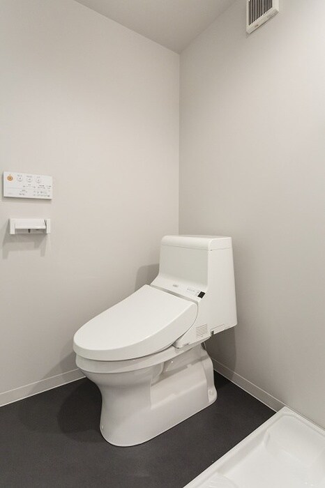 物件内観写真12　(トイレ)