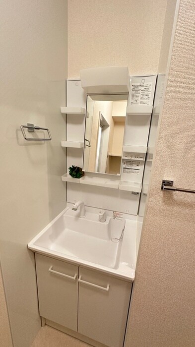 物件内観写真6　(洗面)