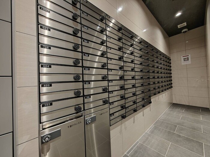 物件外観写真6　(建物設備)