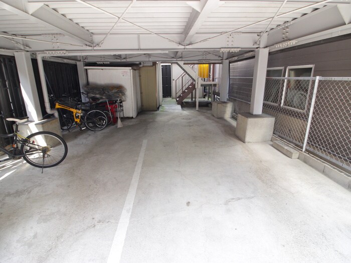 物件外観写真6　(外観写真)