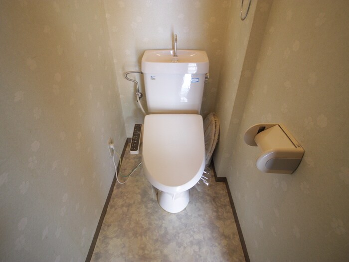 物件内観写真10　(トイレ)