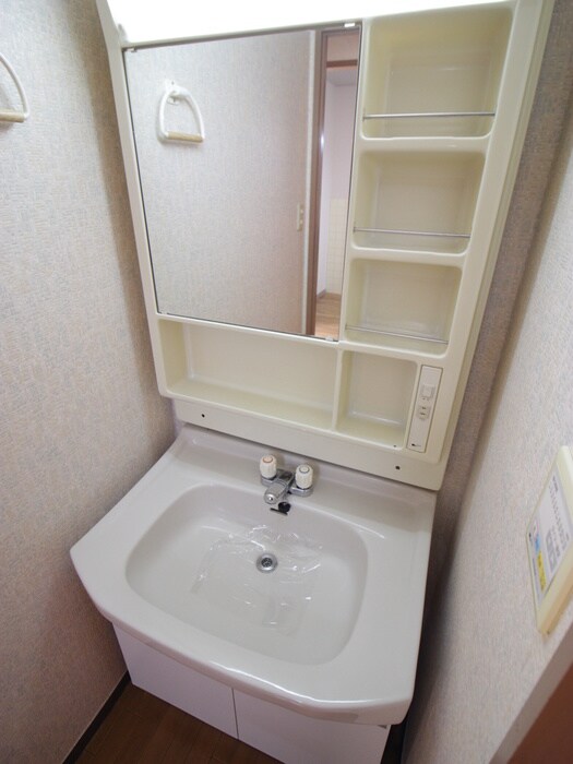 物件内観写真11　(洗面)