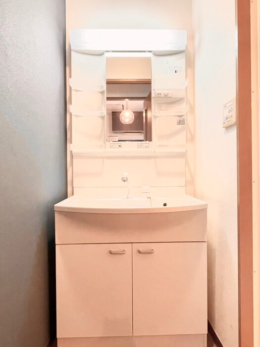 物件内観写真13　(洗面)