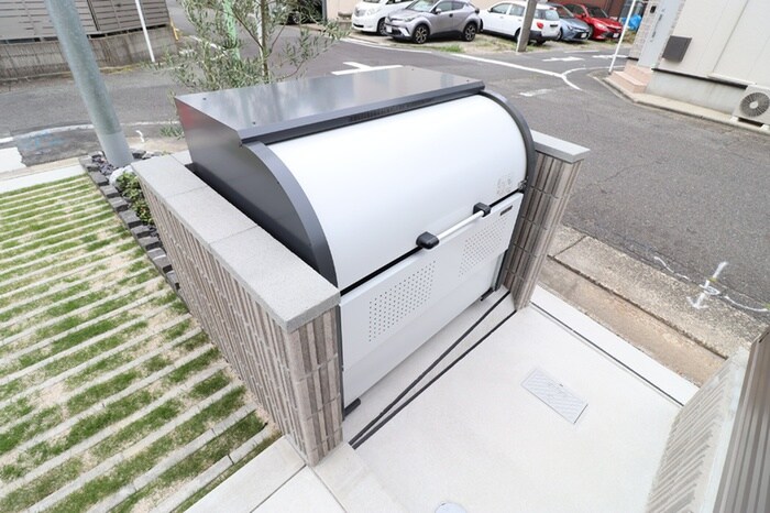 物件外観写真3　(建物設備)