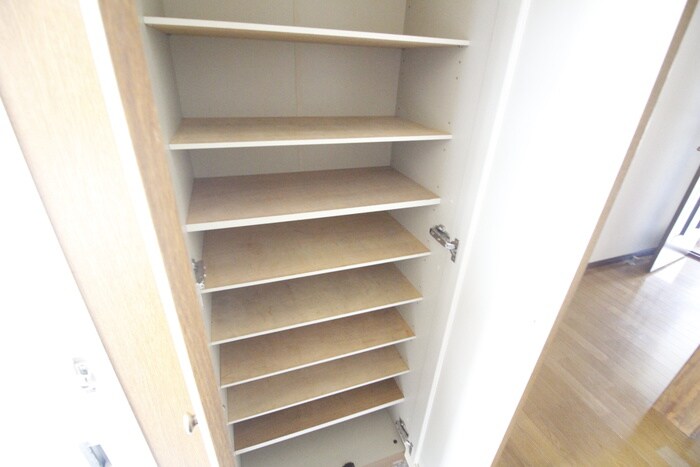 物件内観写真20　(靴箱)