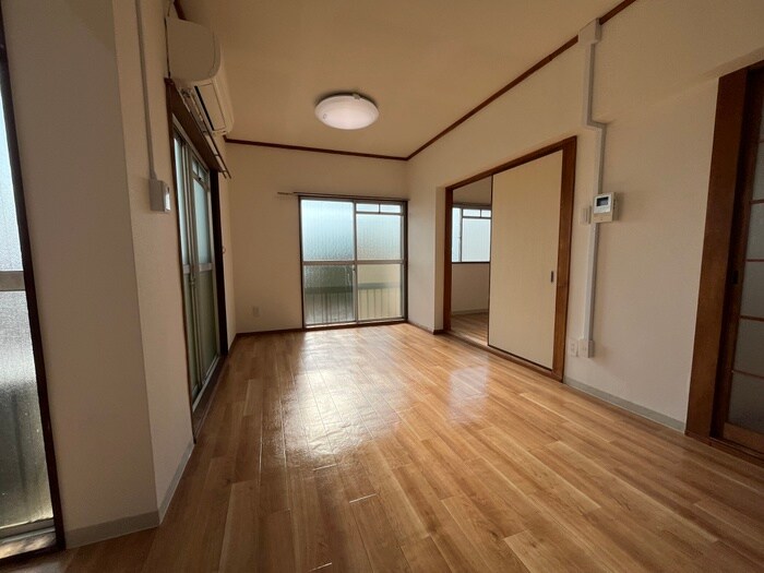 物件内観写真7　(居室)