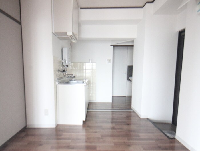 物件内観写真7　(居室)