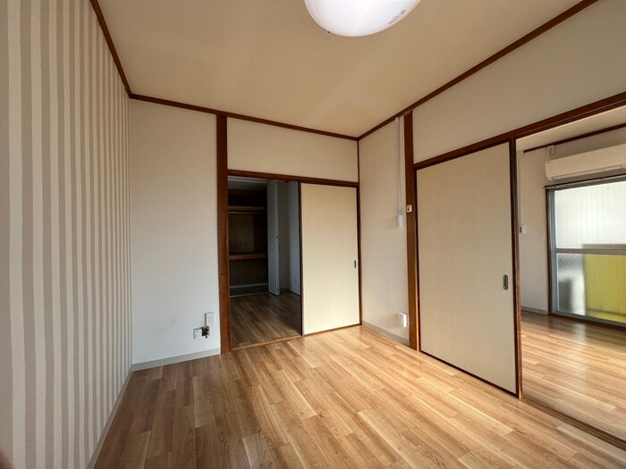 物件内観写真10　(居室)