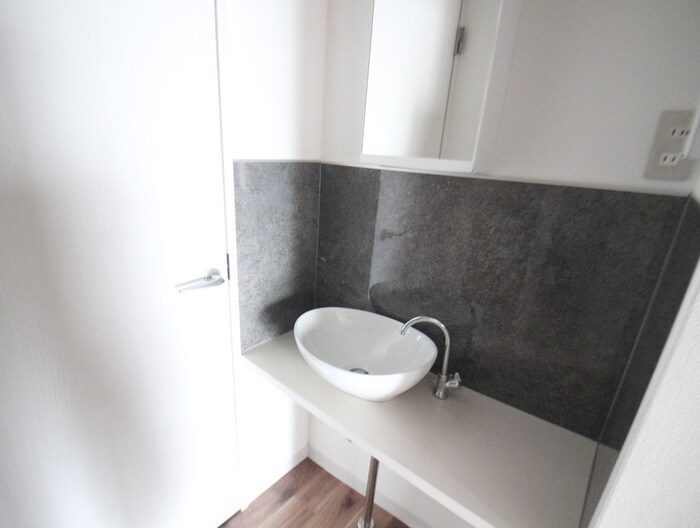 物件内観写真15　(洗面)