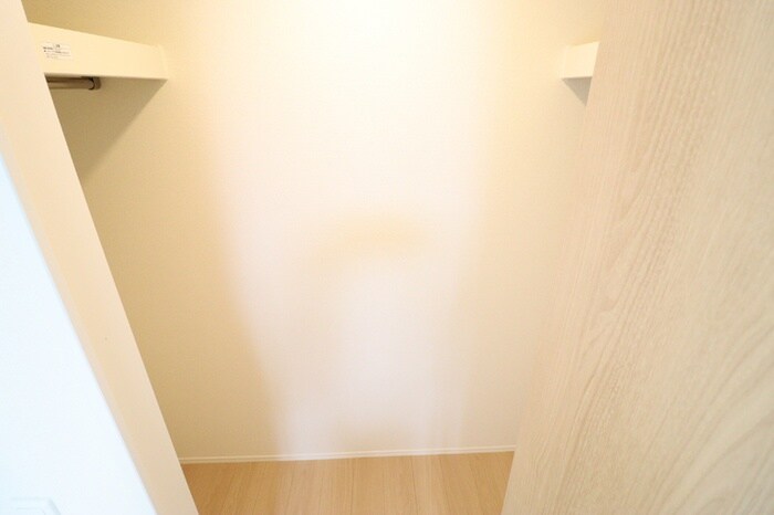物件内観写真14　(収納)