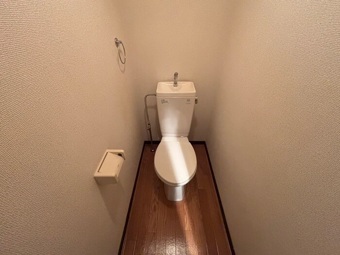 物件内観写真10　(トイレ)