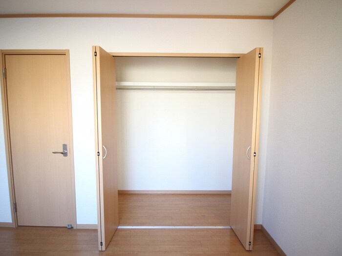物件内観写真14　(収納)