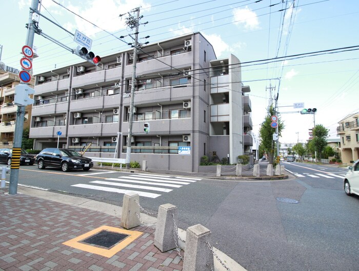 物件外観写真6　(外観写真)