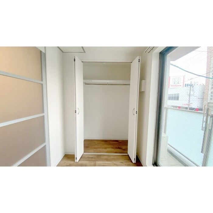 物件内観写真9　(収納)
