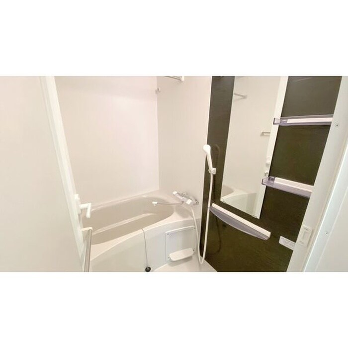 物件内観写真14　(バス／シャワールーム等)