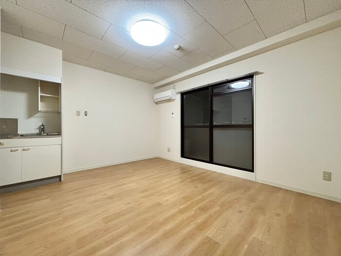 物件内観写真21　(居室)