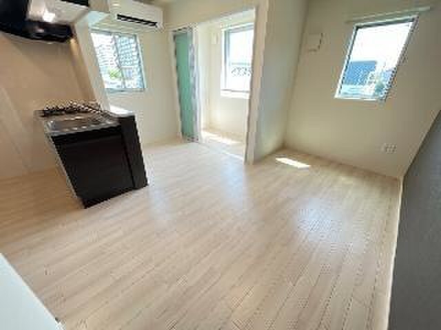 物件内観写真5　(居室)