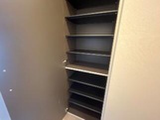 物件内観写真6　(靴箱)