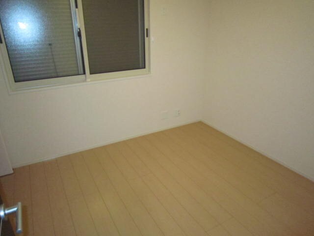 物件内観写真6　(居室)