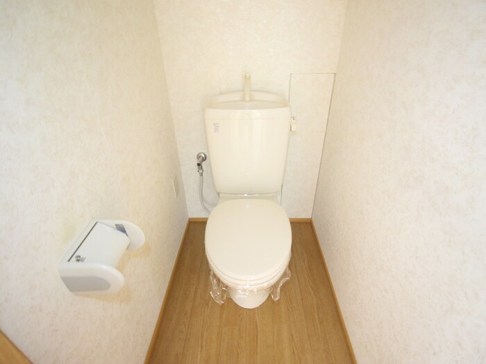 物件内観写真9　(トイレ)