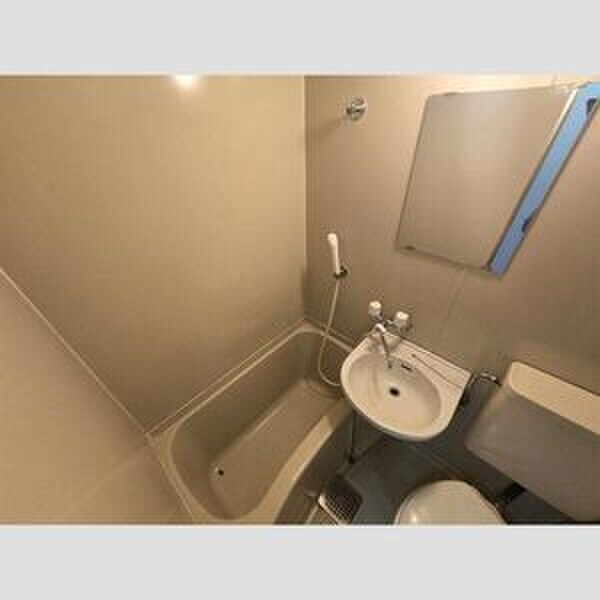 物件内観写真10　(バス／シャワールーム等)