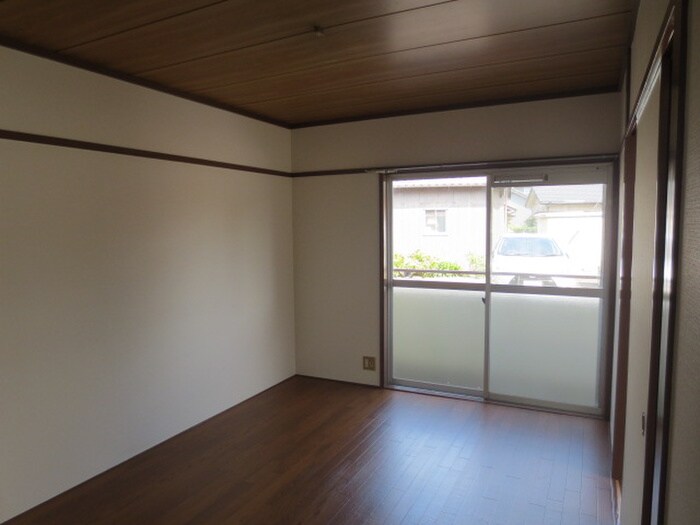 物件内観写真5　(居室)