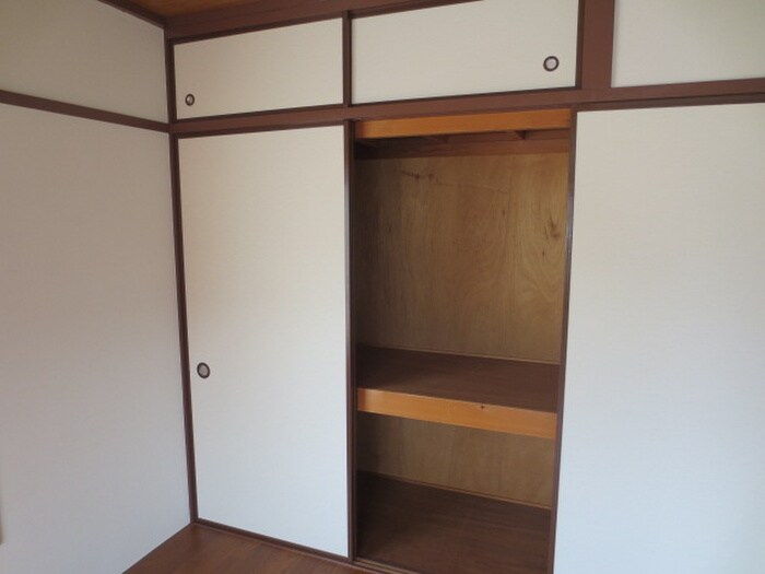 物件内観写真8　(収納)