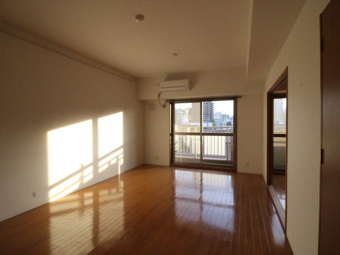 物件内観写真13　(居室)