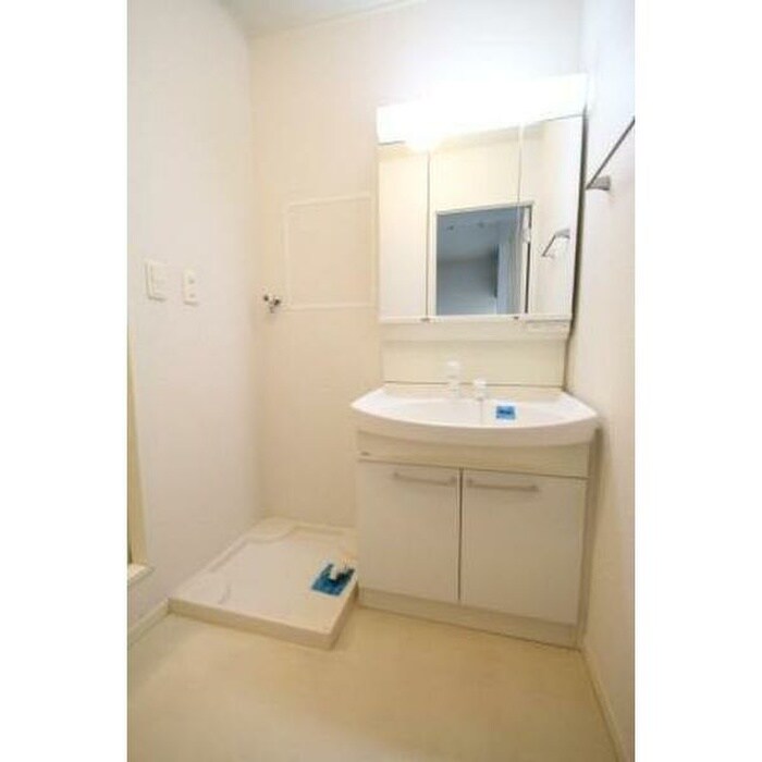 物件内観写真12　(洗面)