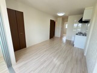 物件内観写真5　(居室)