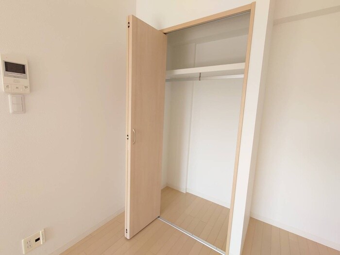 物件内観写真8　(収納)