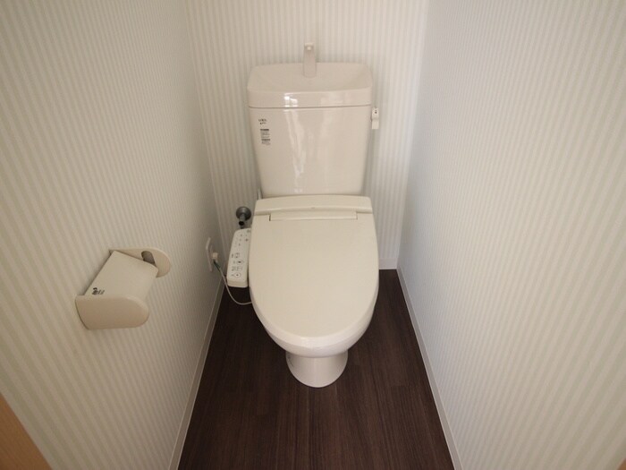 物件内観写真11　(トイレ)