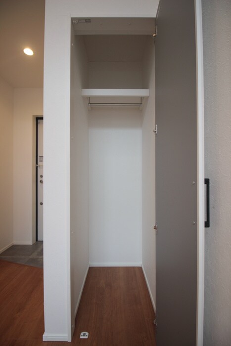 物件内観写真13　(収納)