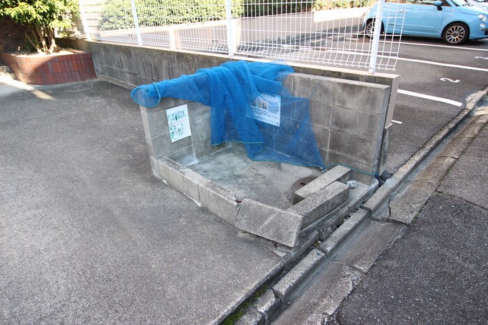 物件外観写真6　(建物設備)