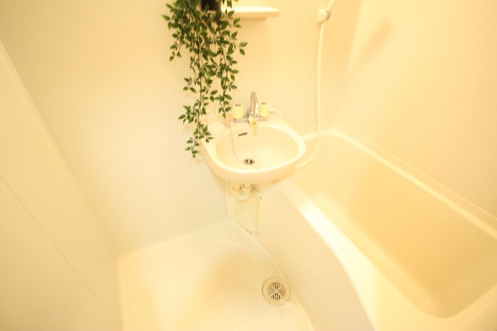 物件内観写真10　(バス／シャワールーム等)