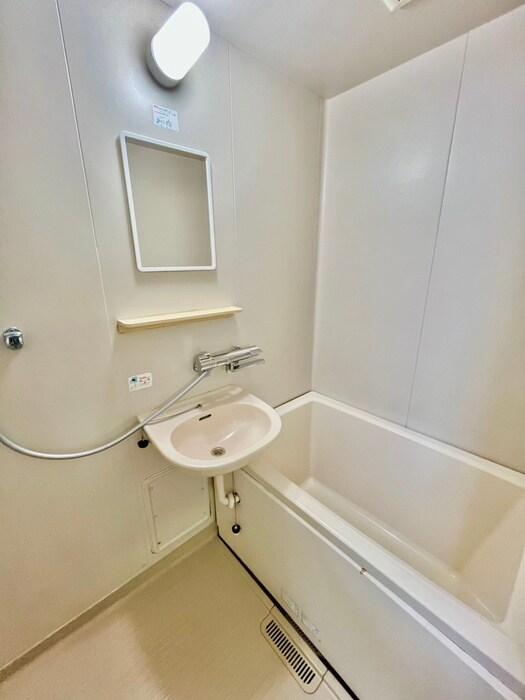 物件内観写真11　(バス／シャワールーム等)