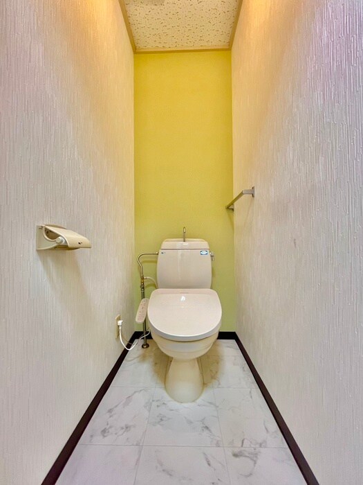 物件内観写真12　(トイレ)