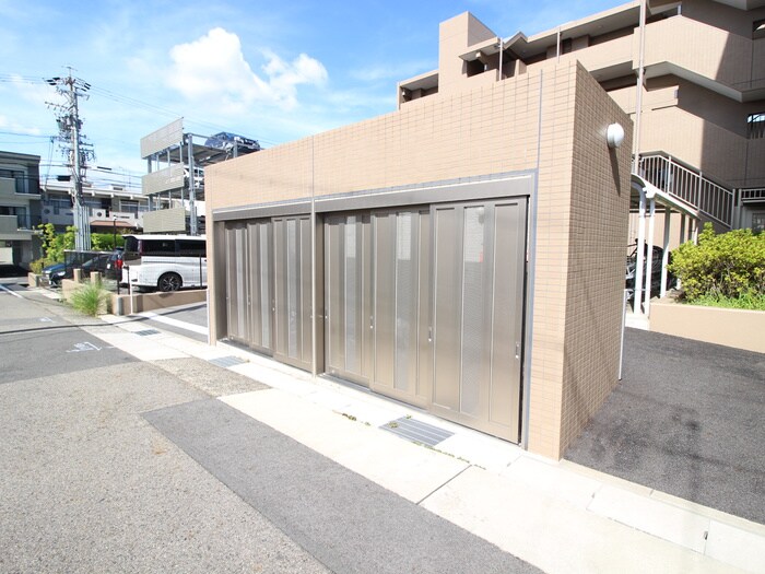 物件外観写真6　(建物設備)