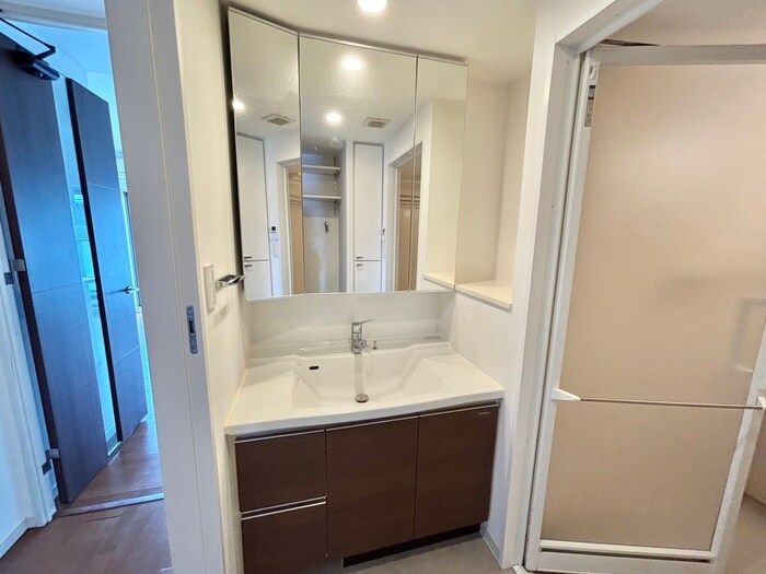 物件内観写真10　(洗面)