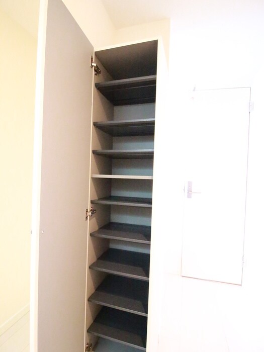 物件内観写真16　(靴箱)