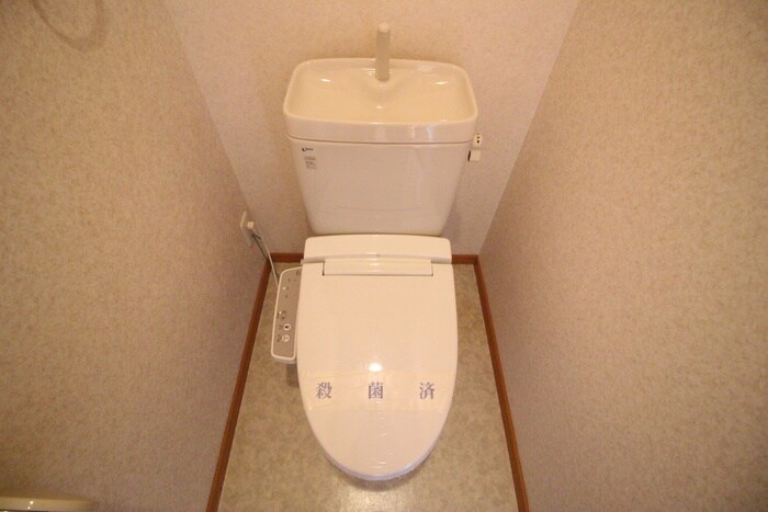 物件内観写真11　(トイレ)