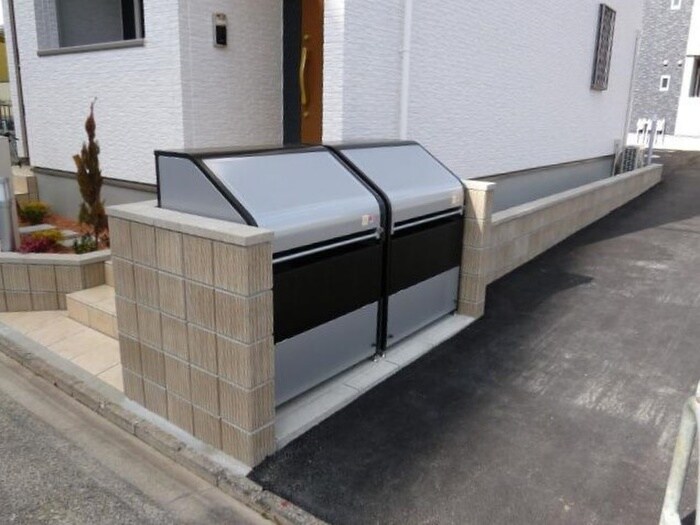 物件外観写真2　(建物設備)