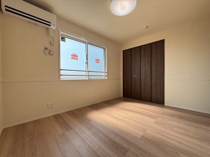 物件内観写真8　(居室)