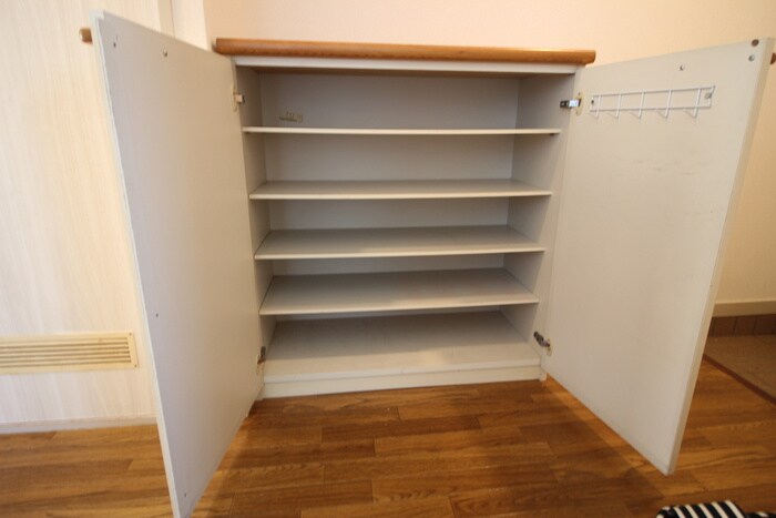 物件内観写真8　(靴箱)